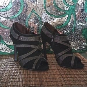 Joey Black Heels Size 7